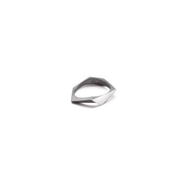 ONE EDGE MINI / BLACK SILVER RING - FILIMONIUK DESIGN