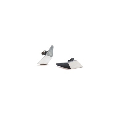 ONE EDGE FLEXED / SATIN BLACK EARRINGS - FILIMONIUK DESIGN