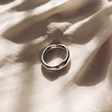 PIERŚCIONEK BIG LIQUID - SREBRO - UNIKKE DESIGN