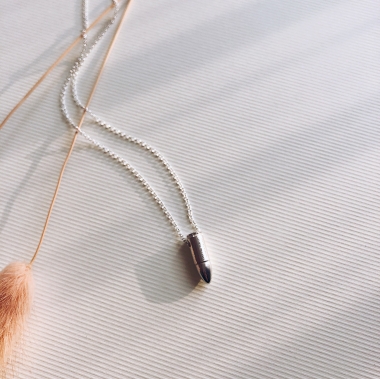 NASZYJNIK EYES ON TARGET B - SREBRO - UNIKKE DESIGN