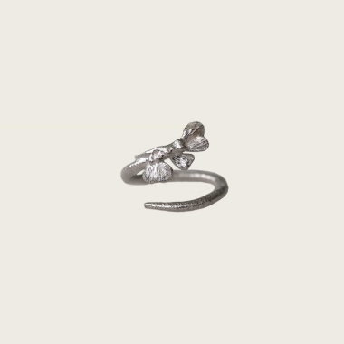 SREBRNY REGULOWANY PIERŚCIEŃ NO.4- GINGKO - DOROTA KOS