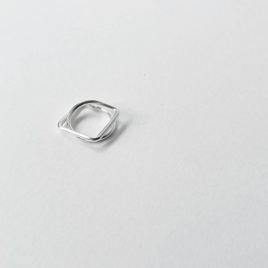 OUT LINE - PIERŚCIONEK - AB_OL_R3.2 - AGATA BIELEŃ