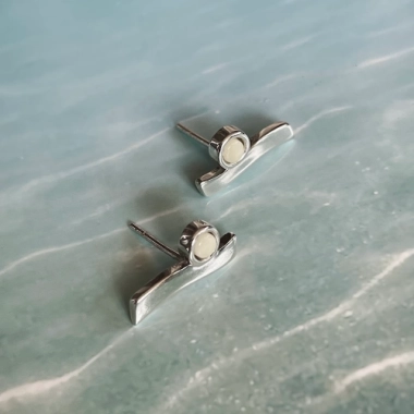 Kolczyki Fale z bursztynem mlecznym srebrne - KAMENA